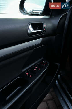 Универсал Volkswagen Golf 2012 в 