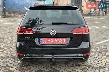 Универсал Volkswagen Golf 2018 в Луцке