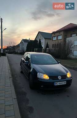 Хэтчбек Volkswagen Golf 2006 в Червонограде