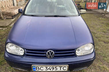 Хетчбек Volkswagen Golf 1999 в Золочеві