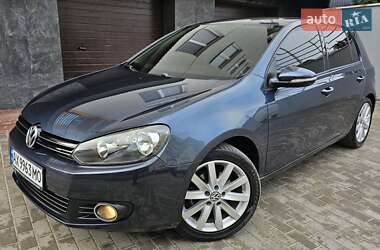 Хэтчбек Volkswagen Golf 2009 в Тернополе