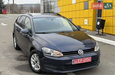 Універсал Volkswagen Golf 2014 в Ірпені