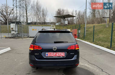 Універсал Volkswagen Golf 2014 в Ірпені