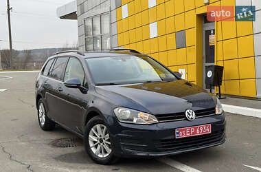 Універсал Volkswagen Golf 2014 в Ірпені