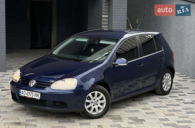 Хетчбек Volkswagen Golf 2008 в Мукачевому