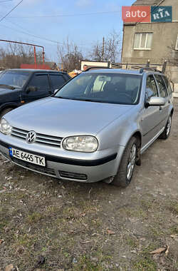 Универсал Volkswagen Golf 2001 в Днепре