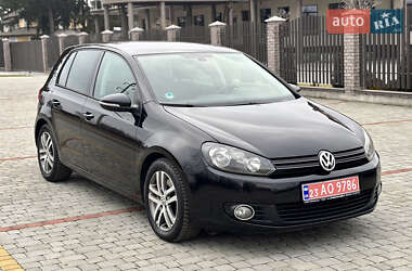 Хетчбек Volkswagen Golf 2010 в Старокостянтинові