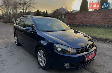 Универсал Volkswagen Golf 2011 в Ровно