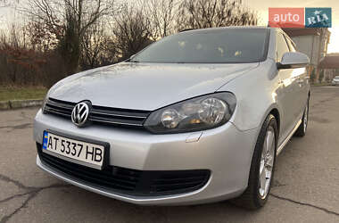 Универсал Volkswagen Golf 2012 в Калуше