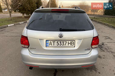 Универсал Volkswagen Golf 2012 в Калуше