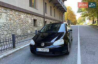 Хэтчбек Volkswagen Golf 2008 в Горишних Плавнях