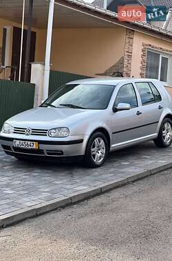 Хетчбек Volkswagen Golf 2002 в Хмельницькому