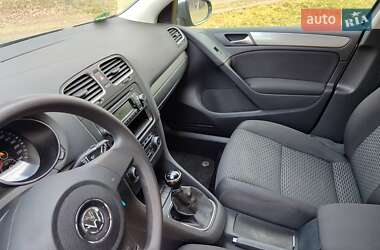 Хэтчбек Volkswagen Golf 2009 в Ямполе