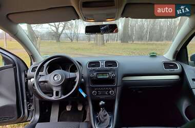 Хэтчбек Volkswagen Golf 2009 в Ямполе