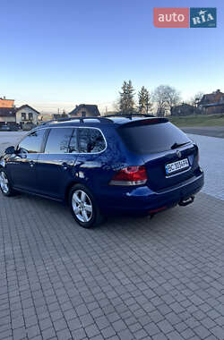 Универсал Volkswagen Golf 2011 в Львове