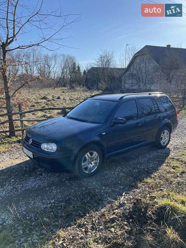 Универсал Volkswagen Golf 2001 в Ивано-Франковске