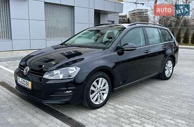 Універсал Volkswagen Golf 2014 в Львові