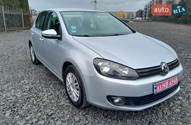 Хетчбек Volkswagen Golf 2010 в Луцьку