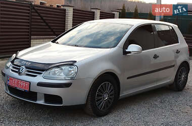 Хэтчбек Volkswagen Golf 2005 в Бучаче