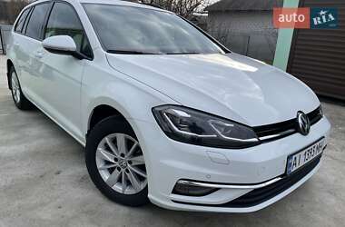 Универсал Volkswagen Golf 2017 в Тетиеве