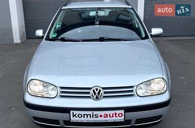 Універсал Volkswagen Golf 2000 в 