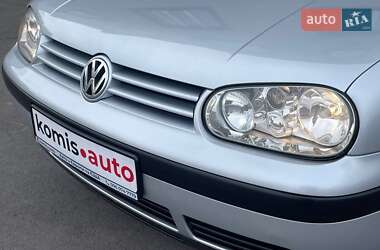 Універсал Volkswagen Golf 2000 в 