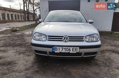 Хетчбек Volkswagen Golf 2003 в Полтаві