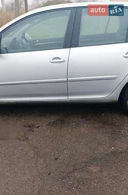 Хетчбек Volkswagen Golf 2004 в 
