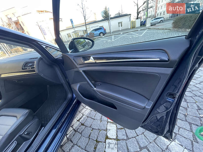 Универсал Volkswagen Golf 2015 в Харькове