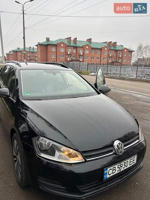 Универсал Volkswagen Golf 2014 в 