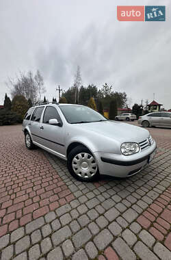 Универсал Volkswagen Golf 2001 в Львове