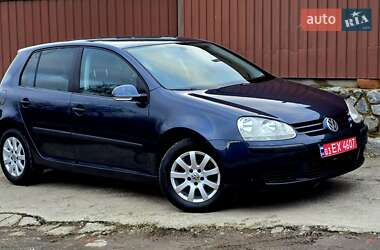 Хэтчбек Volkswagen Golf 2005 в Полтаве