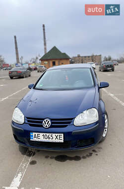 Хетчбек Volkswagen Golf 2005 в Кривому Розі