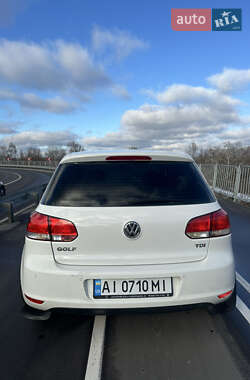 Хетчбек Volkswagen Golf 2012 в Києві