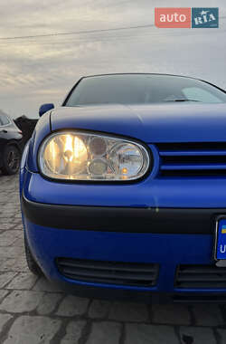 Хетчбек Volkswagen Golf 1998 в Любомлі