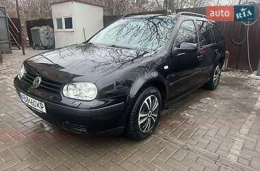 Универсал Volkswagen Golf 2000 в Виннице