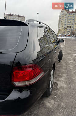 Универсал Volkswagen Golf 2010 в Ивано-Франковске