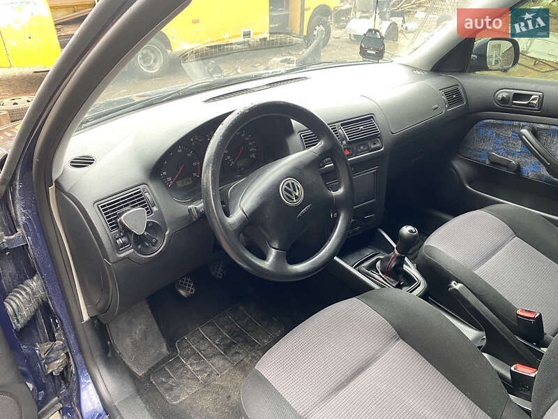 Хетчбек Volkswagen Golf 2000 в Жмеринці