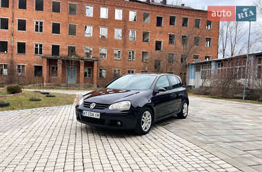 Хетчбек Volkswagen Golf 2007 в Надвірній