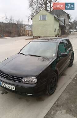 Хетчбек Volkswagen Golf 1997 в Турці