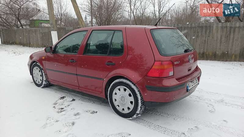 Хэтчбек Volkswagen Golf 1998 в Прилуках