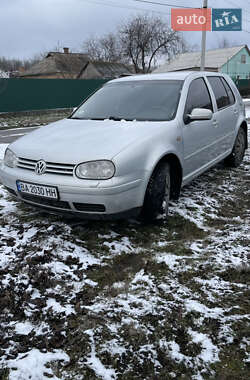 Хетчбек Volkswagen Golf 1999 в Кропивницькому