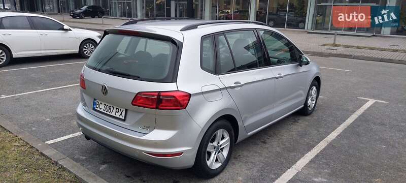 Универсал Volkswagen Golf 2015 в Львове