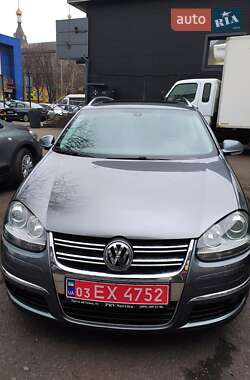 Універсал Volkswagen Golf 2008 в Дніпрі