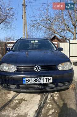 Внедорожник / Кроссовер Volkswagen Golf 2001 в Львове