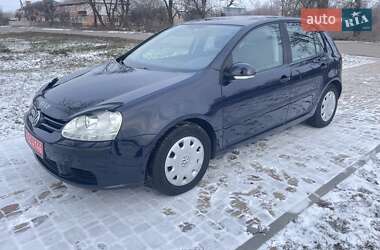 Хэтчбек Volkswagen Golf 2005 в Хороле