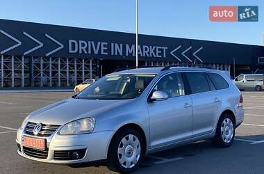 Универсал Volkswagen Golf 2008 в Днепре