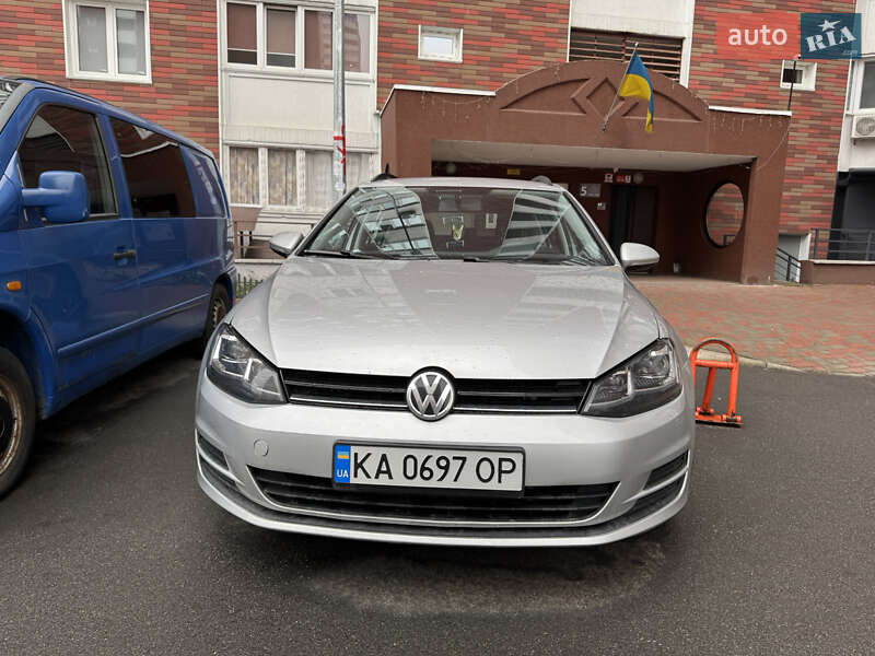 Volkswagen Golf 2016