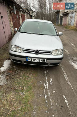 Хетчбек Volkswagen Golf 2000 в Чернігові