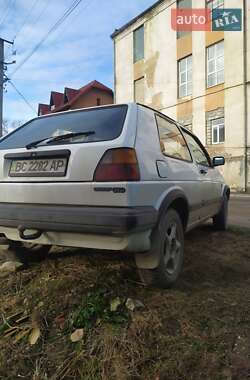 Хэтчбек Volkswagen Golf 1986 в 